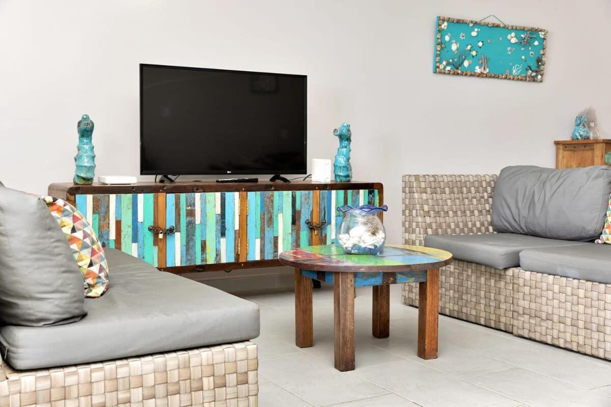 Belmar Oceanfront Apartment 14 Divers Paradise Kralendijk  Ngoại thất bức ảnh